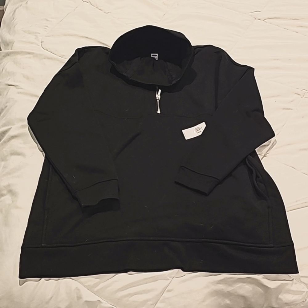 BRAND NEW Old Navy pullover sweatshirt